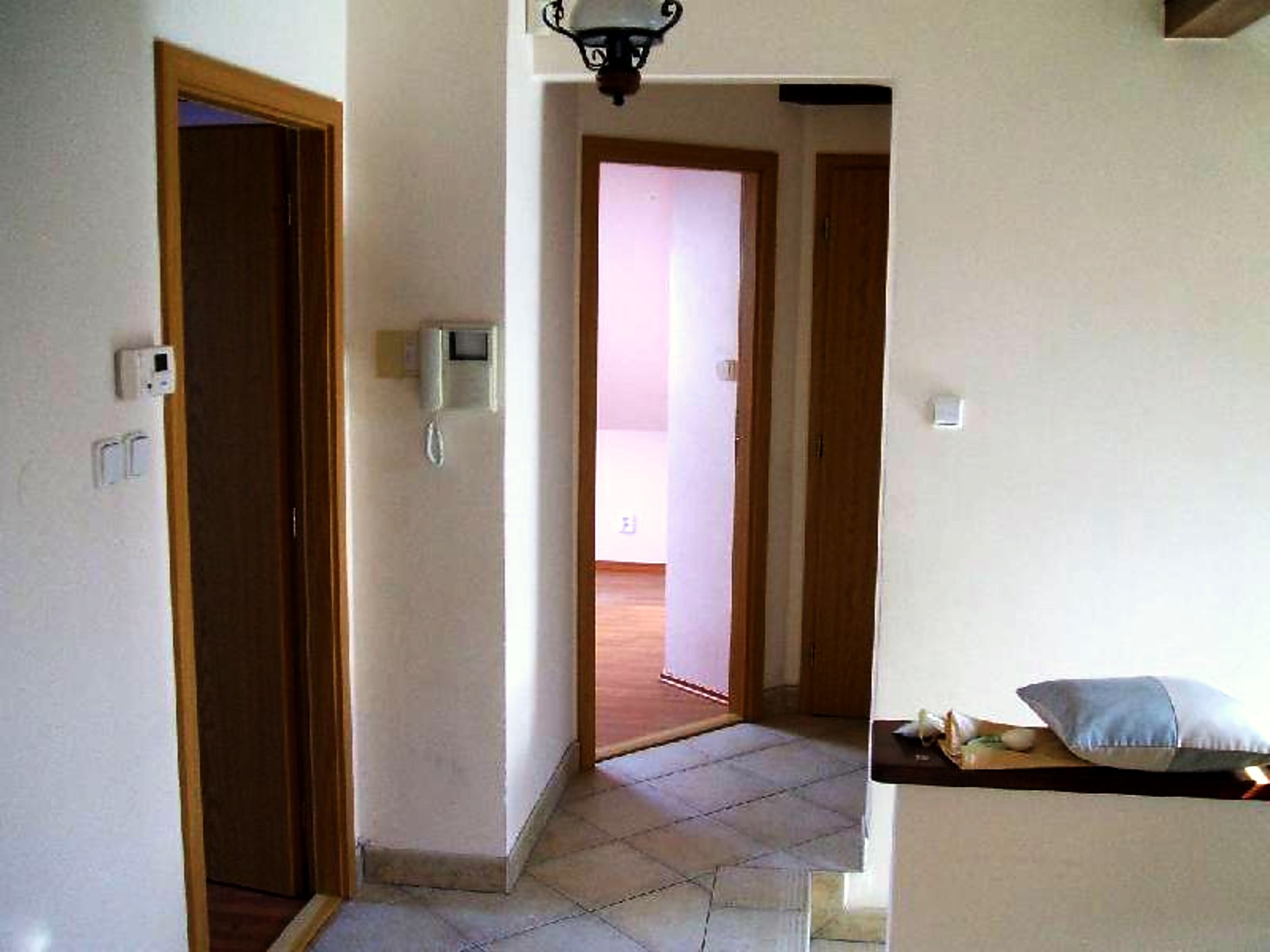 Vstupní chodba – mezonetový byt 3+kk, Beroun