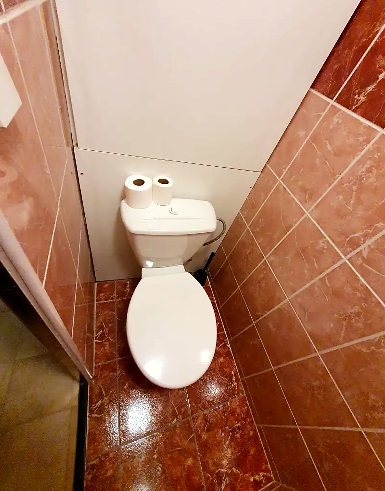 Samostatné WC – byt 2+1, České Velenice
